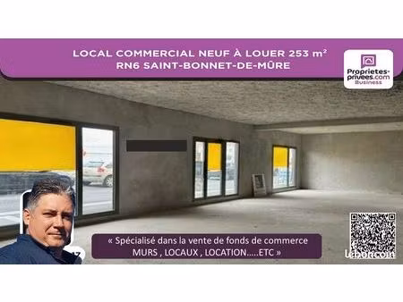local commercial 253 m²