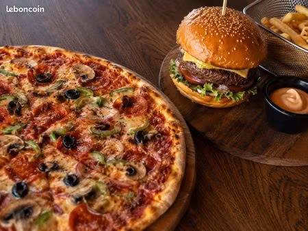à vendre – restaurant rénové – emplacement stratégique