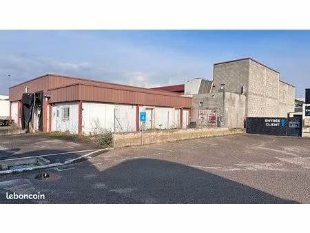 local frigorifique – 950 m² – terrain indépendant 1 500 m² – heyrieux