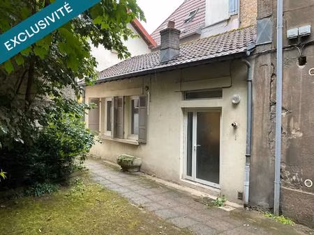 appartement t2  40 m2  plein pied  au centreville