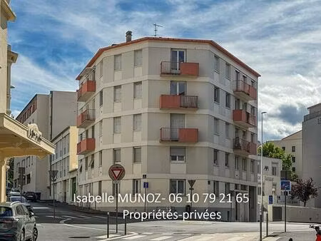 lot de 2 appartements f1 let f2 à clermont ferrand  les carmes