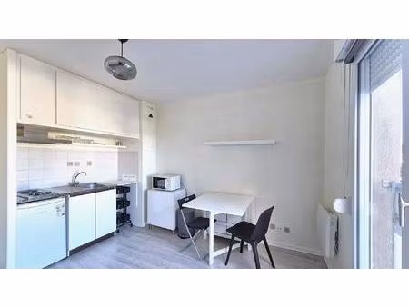 studio lumineux avec parking – idéal investisseur