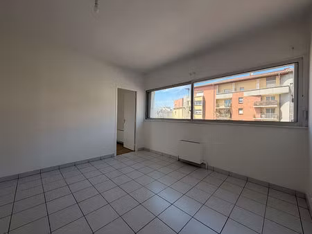 appartement t2 à vendre patte d'oie- 112 000 €