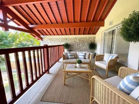 urrugne  appartement rénové 109m2 avec terrasse et parking