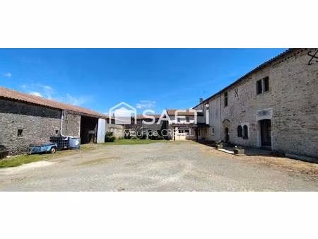 ensemble maisons +grange+terrain