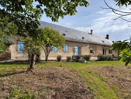 vente maison à château-gontier-sur-mayenne (53200) : à vendre / 183m² château-gontier-sur-