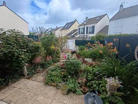 maison elancourt 5 pièce(s ) 110 m²