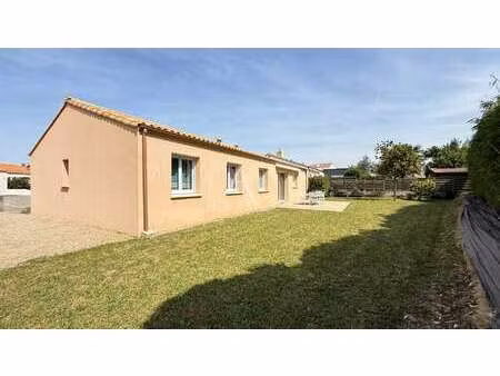 vente maison à la roche-sur-yon zi sud (85000) : à vendre / 111m² la roche-sur-yon zi sud