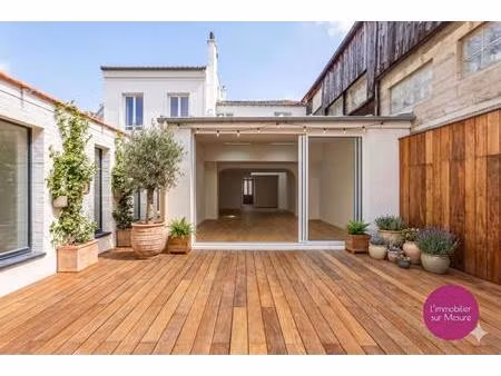 maison refaite à neuve avec terrasse à vendre