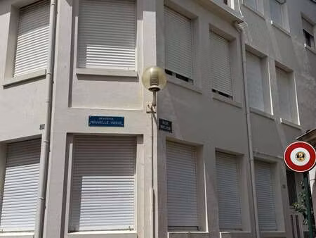 vente appartement t1 bord de mer aux sables-d'olonne (85100) : à vendre t1 bord de mer / 1