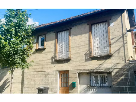 maison stains 44 m² t-3 à vendre  175 000 €