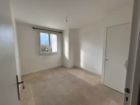 appartement bordeaux caudéran 4 pièce(s) 68 m2 à louer