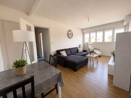 appartement f3 ? 61 30 m² ? centre-ville d'évreux