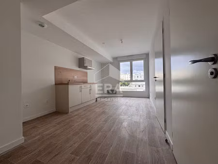 orleans hypercentre - proche gare orleans appartement neuf 2 pièce(s) 40 m2