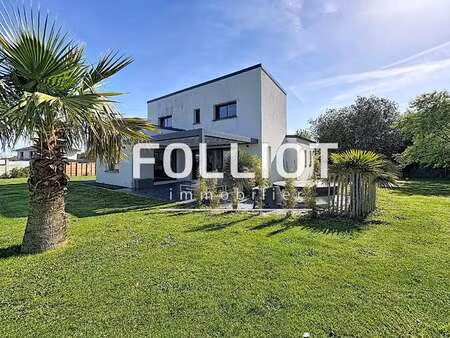 vente maison à saint-planchers (50400) : à vendre / 161m² saint-planchers