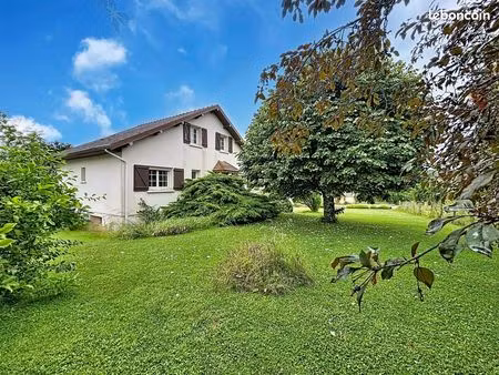 maison 6 pièces 102 m²