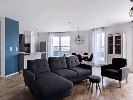 location appartement 3 pièces meublé à rezé (44400) : à louer 3 pièces meublé / 79m² rezé