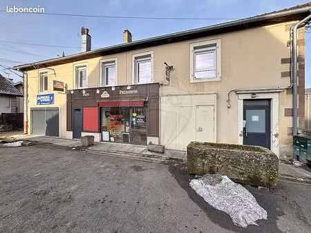immeuble 15 pièces 304 m²