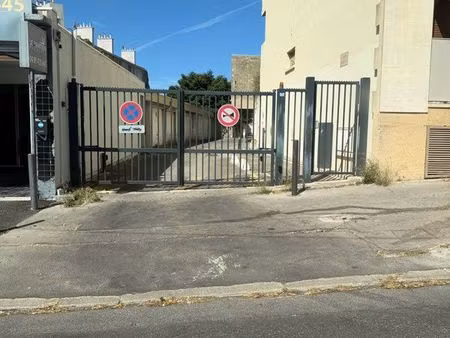 location box