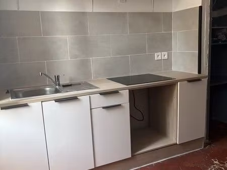 à louer t1 de 35 m2 refait à neuf