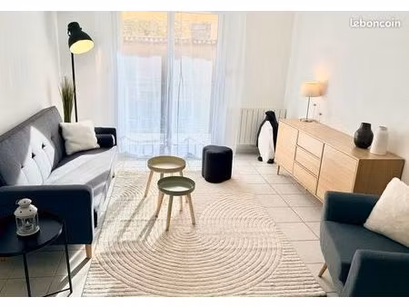 appartement meublé 2 pièces 41 m2 avec terrasse - centre ville venelles