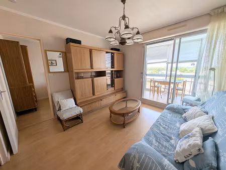appartement t2 de 34 m² sur le remblai de saint gilles croix de vie + garage