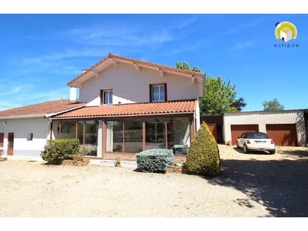 vente maison 5 pièces 160 m² vonnas (01540)