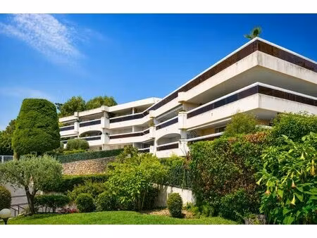 cannes - basse californie - dernier etage - luxueux 5 pieces