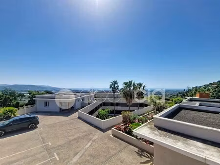 bel appartement sur les hauteurs de mandelieu la napoule