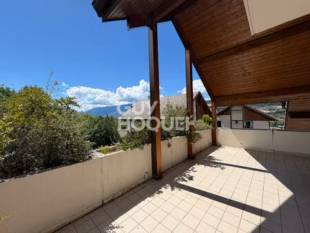 grésy-sur-aix ? grand t3 lumineux en dernier étage avec terrasse de 25 m² et garage