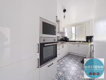 appartement 5 pièces à vendre au dernier étage à la source -