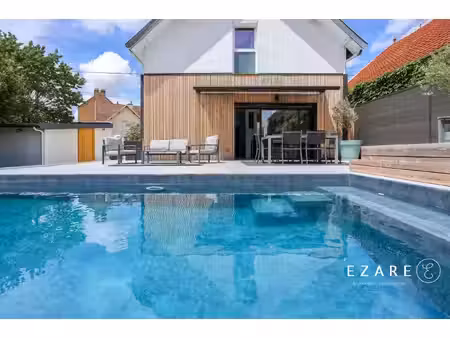 maison coup de coeur avec piscine - maladiere