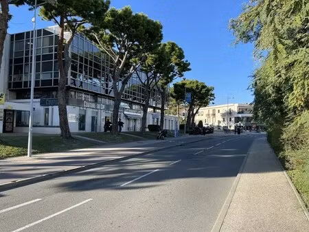 location bureaux 170 m²
