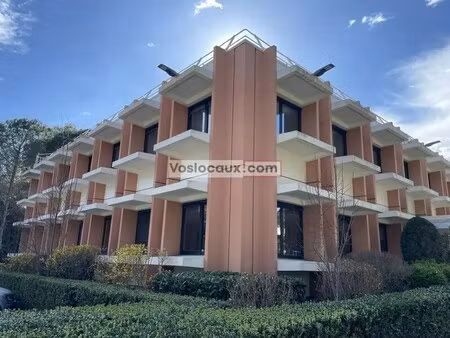 location bureaux 110 m²