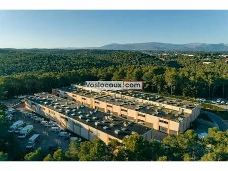 location local d’activités antibes 06600 380m²