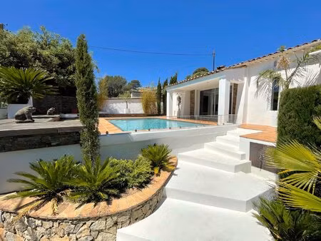 villa contemporaine de plain-pied avec piscine – proche cannes  côte d’azur
