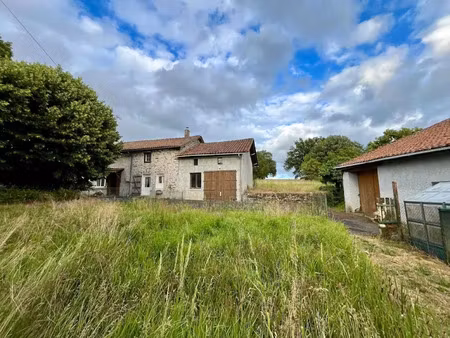 vente maison 3 pièces 100 m² à roussines (16310)  99 000 €