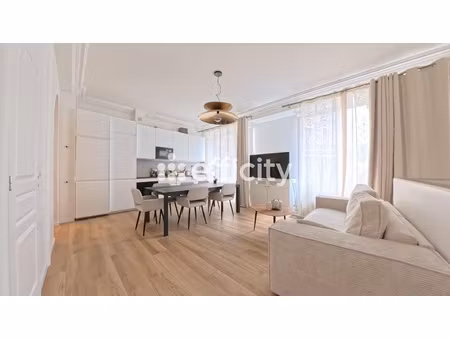 appartement 4 pièces - 82 m²