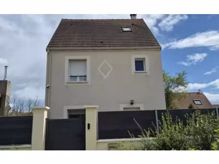 maurecourt (78780)