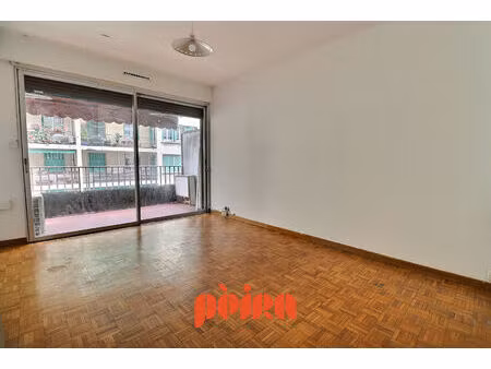 a vendre t1 de 34m2 avec terrasse rue edmond rostand 13006 marseille 6e