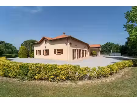 achat maison 4 pièces 194m² buanes 40320
