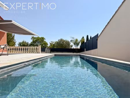 maison quasi de plain-pied  piscine grand garage de 38m2