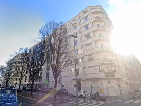location parking lyon 6ème