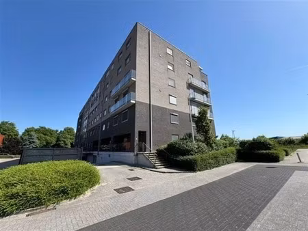 instapklaar gelijkvloers appartement met zonnige tuin en uniek zicht op het water!