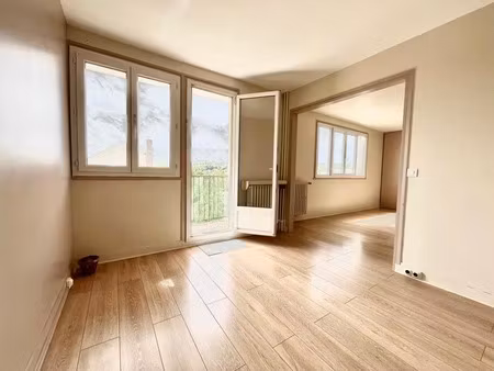 vente appartement 4 pièces 64 m² les clayes-sous-bois (78340)