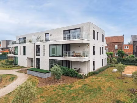 prachtig en energiezuinig appartement op toplocatie te rotselaar