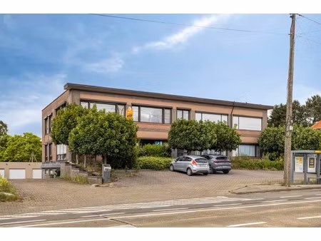 zeer ruim appartement (166m2) met 2 slaapkamers