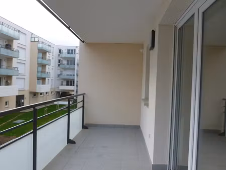 location appartement 3 pièces 64 m² à tinqueux (51430)