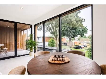 nieuw één-slaapkamer appartement met zuidgeoriënteerd terras!