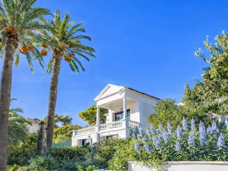 vente maison 7 pièces 240 m² bandol (83150)